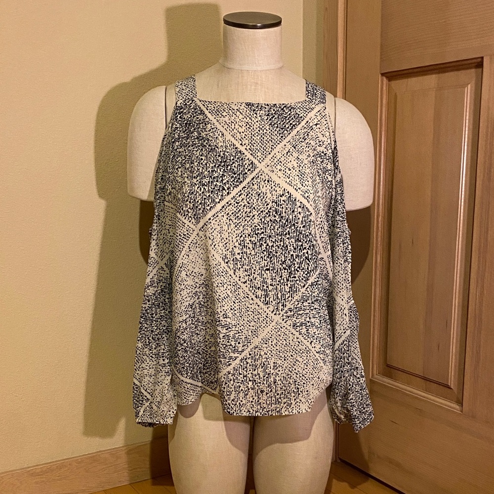 Juicy Couture Black and Ivory Off-Shoulder Blouse
